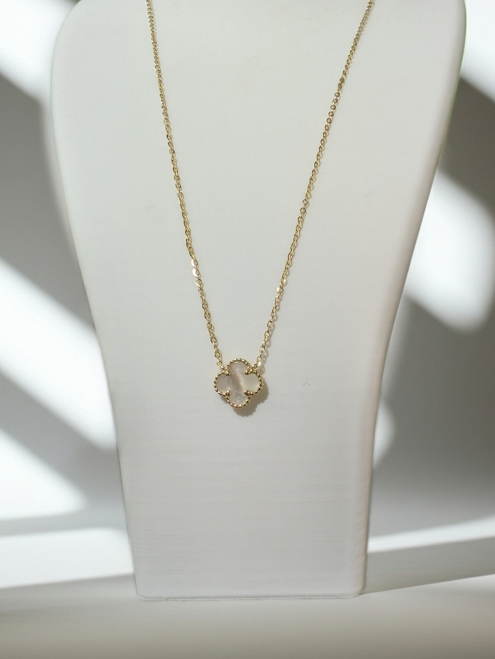 Mother Of Pearl Pendant Necklace